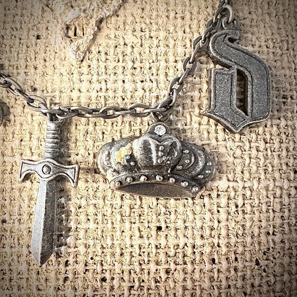 Disneyland Theme Charm Necklace - Picture 4 of 10